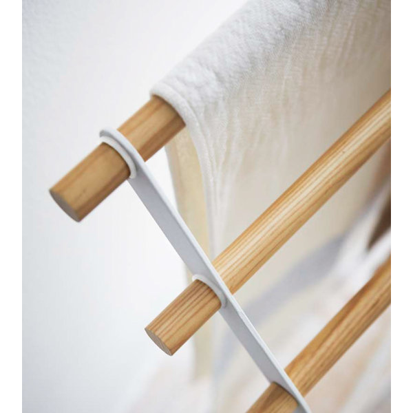 Yamazaki USA Yamazaki Home Bath Towel Hanger Bathroom Holder Rack